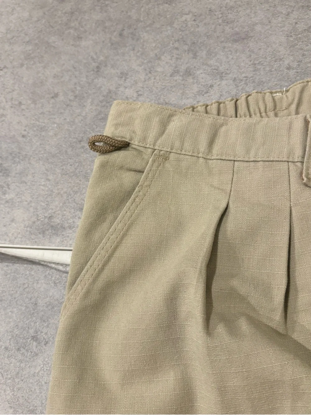 Wrangler rugged wear khaki carpenter pants elastic waistband